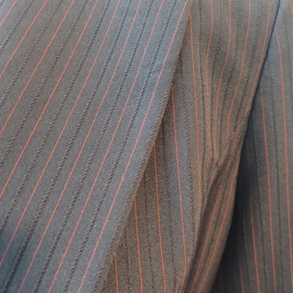 Blazer - Picture 3 of 3